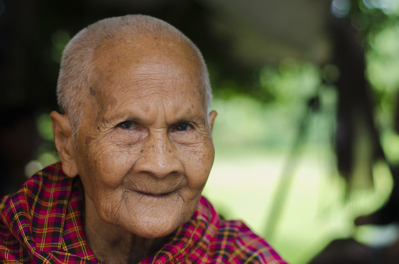 電話占いリエルで恋愛に関する悩みは当たるのか？